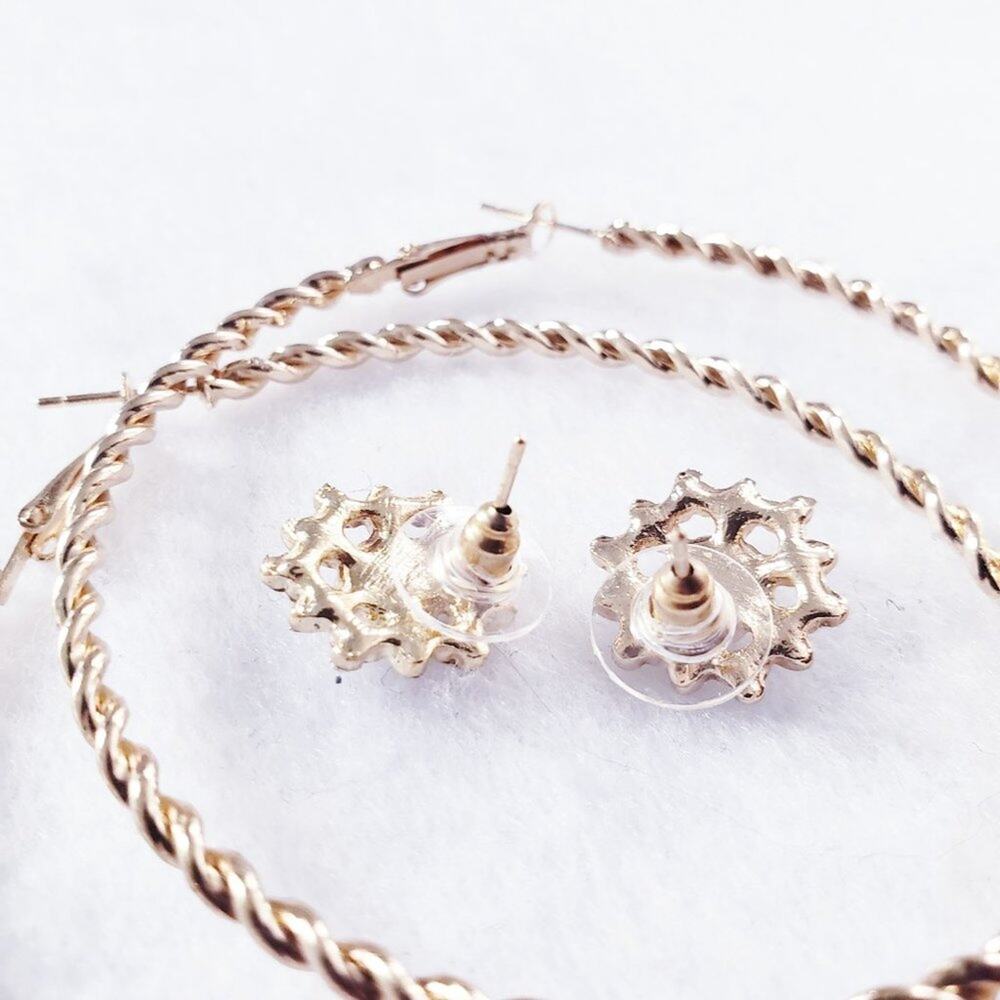 4 Sets of Women's Gold Tone Pierced Earrings Hoops Studs - Picture 3 of 7